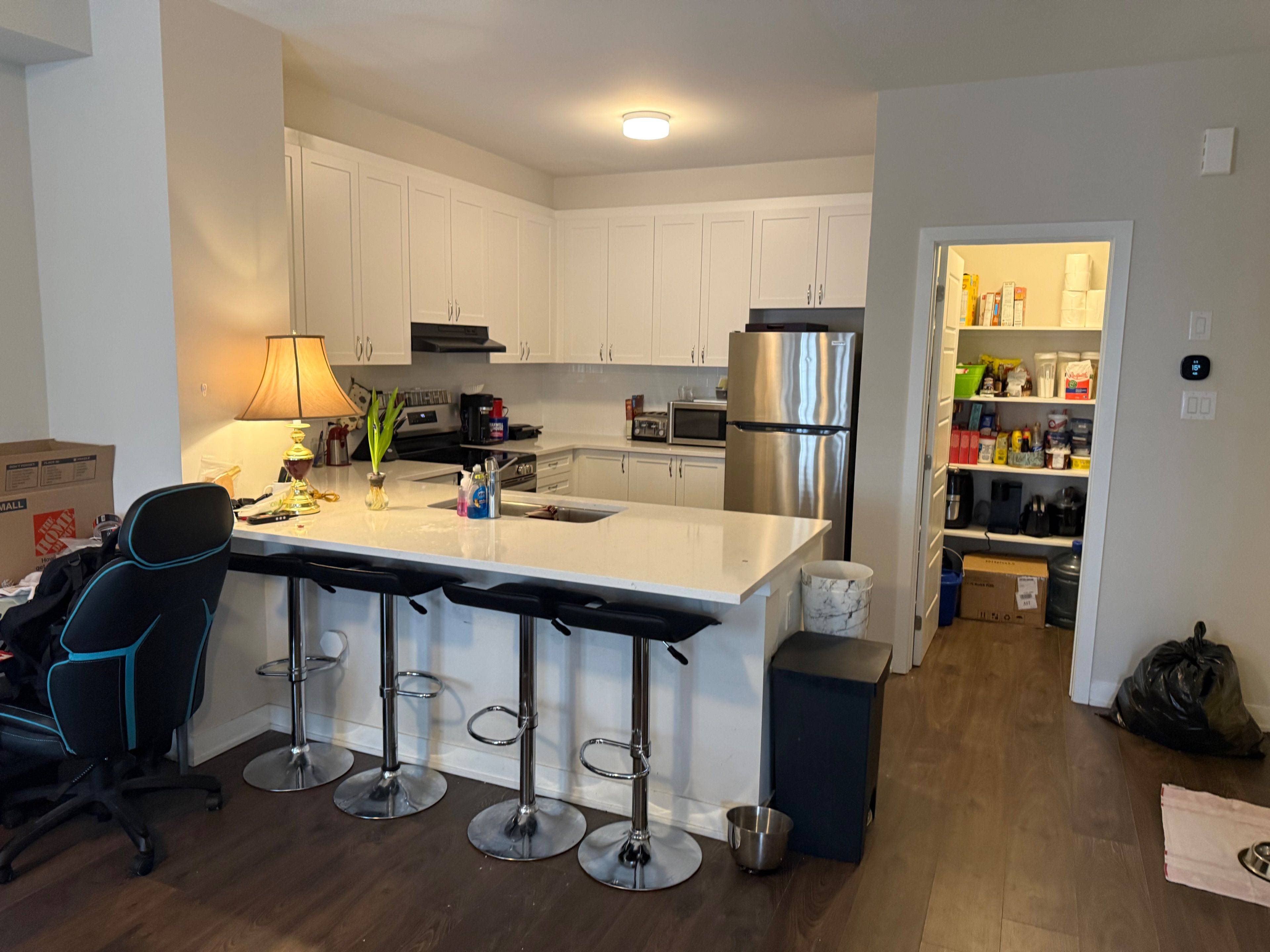 57 PLACETTE STITCH Mews, Stittsville - Munster - Richmond, ON K0A 2Z0