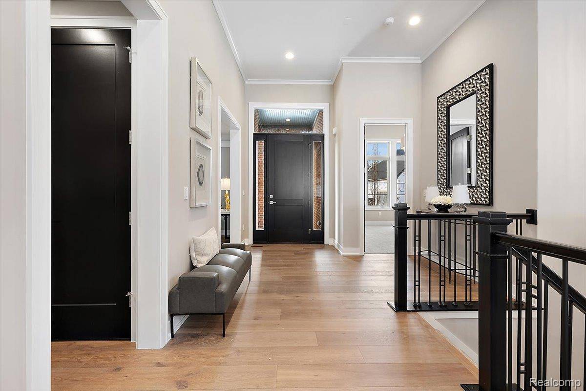 30714 Franklin Hills CT, Farmingtonhillscity_oakland, MI 48335