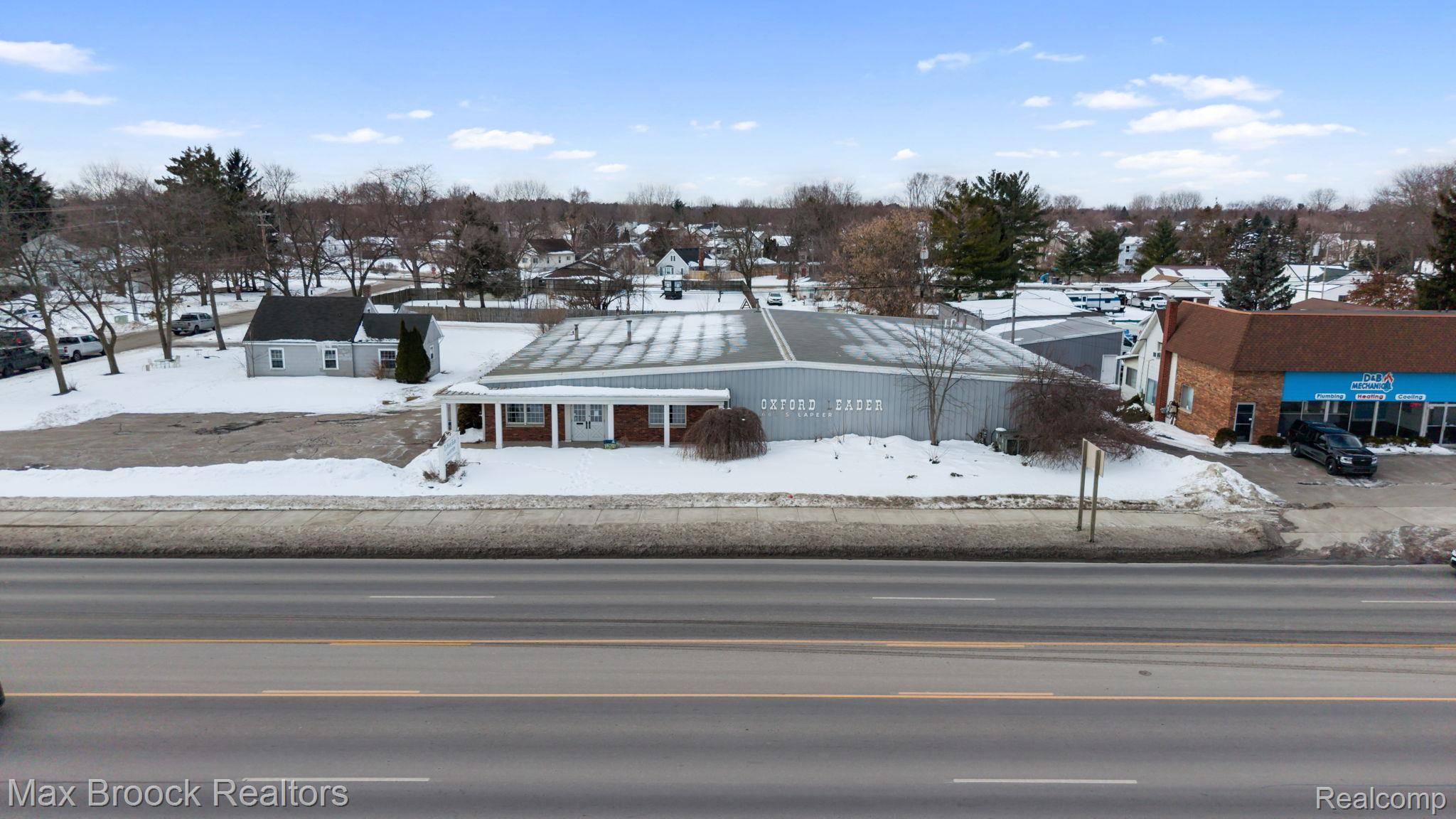 666 S Lapeer RD, Oxford Charter Township, MI 48371