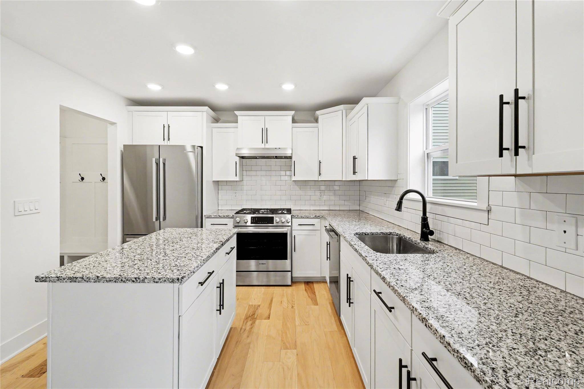 7294 River Rock DR, Davison Township, MI 48423