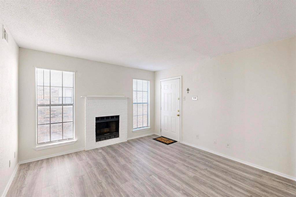 9520 Royal Lane #308, Dallas, TX 75243