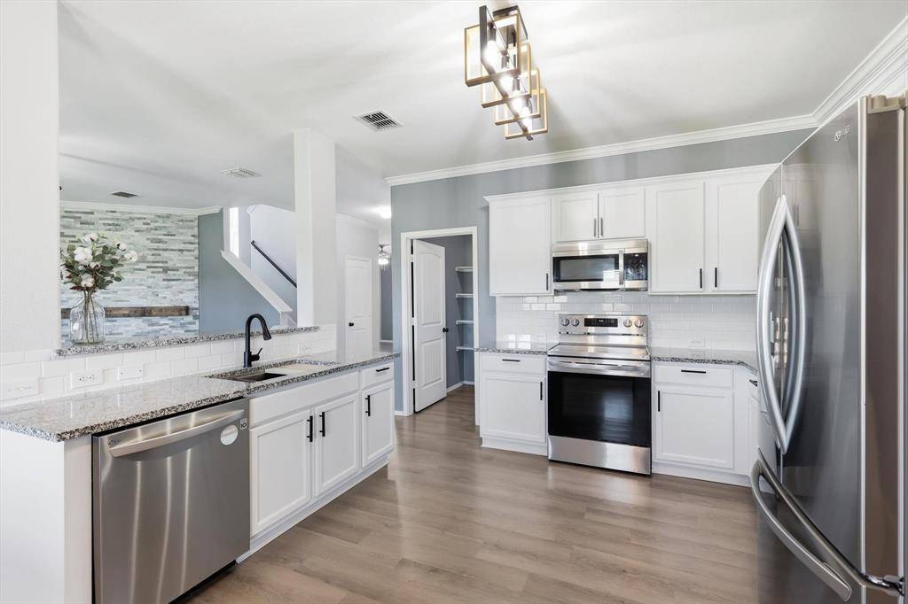 12953 Kelly Drive, Rhome, TX 76078