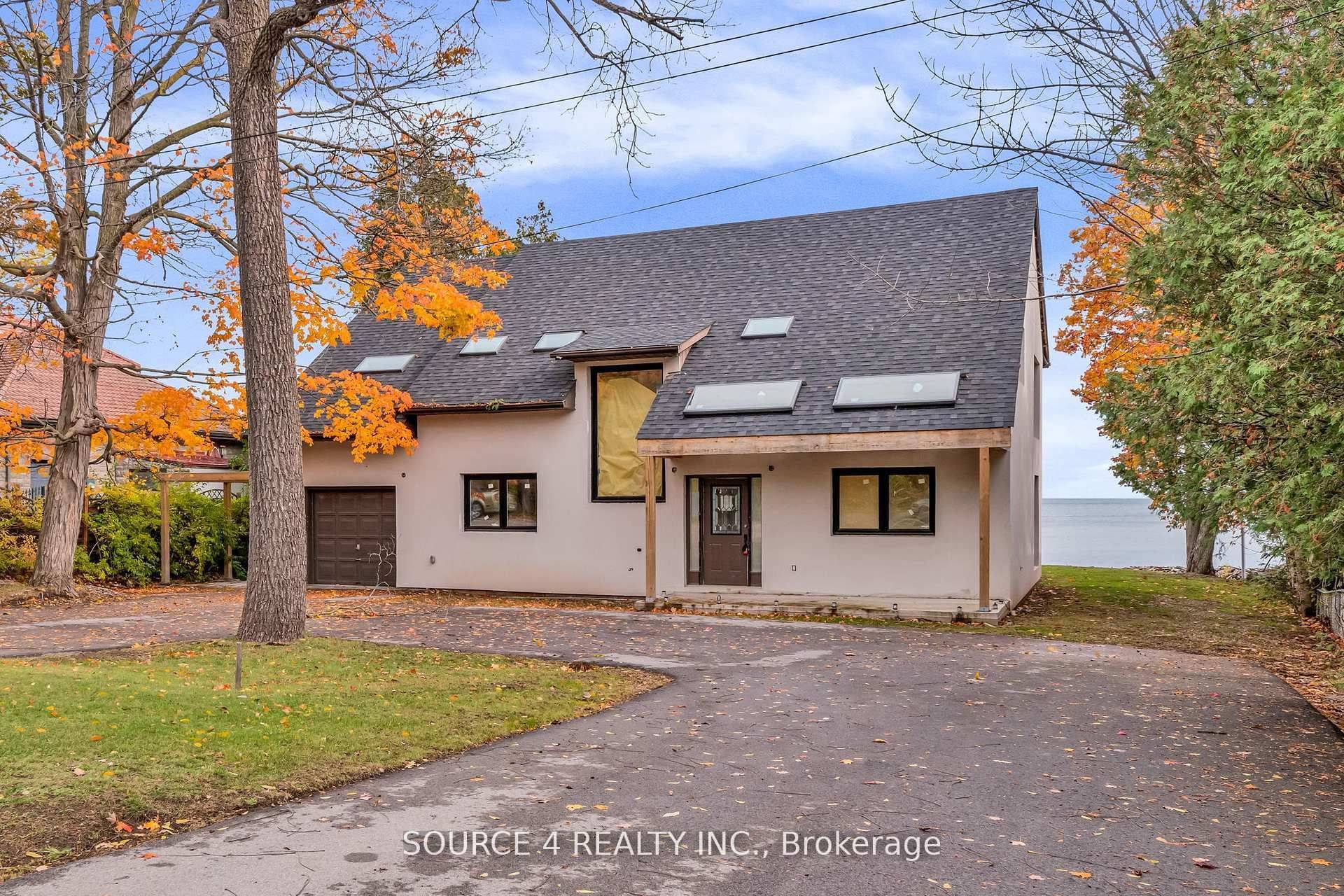 1376 Lakeshore RD W, Oakville, ON L6L 1G2