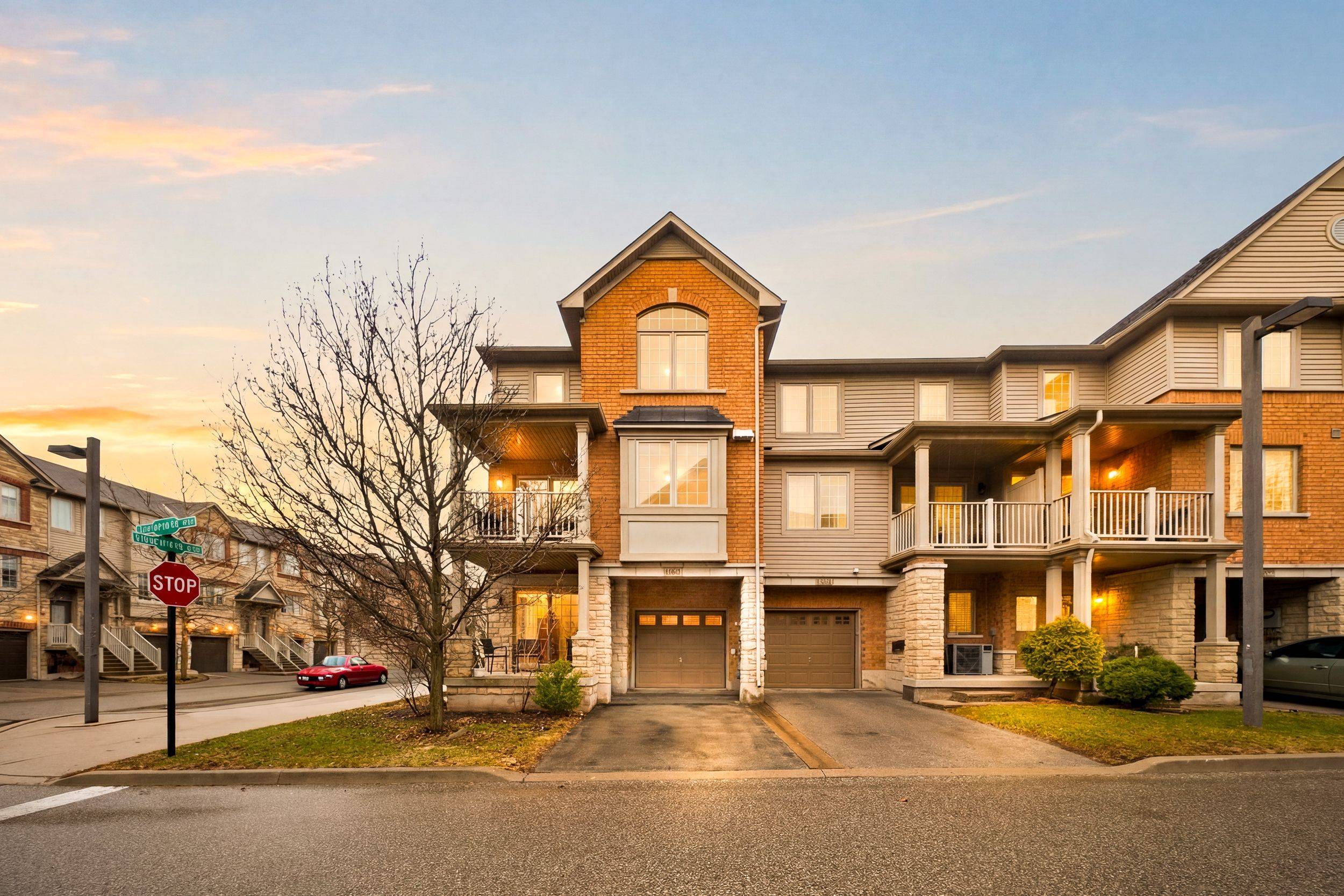 624 Maude Common, Burlington, ON L7L 0C7