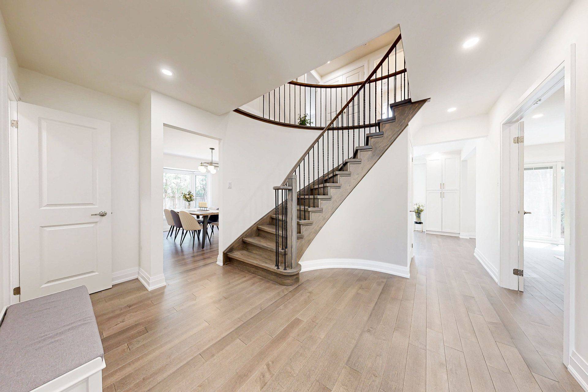 460 Aspen Forest DR, Oakville, ON L6J 6H6