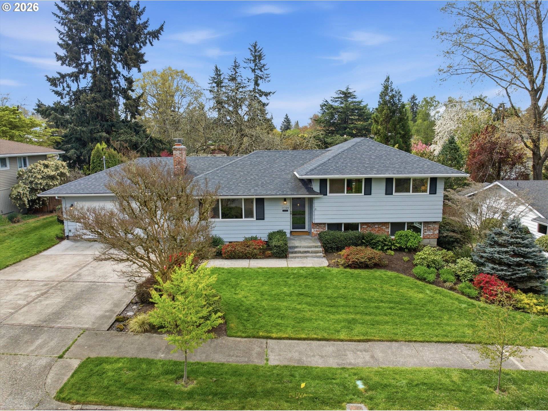 11700 SW FOOTHILL DR, Portland, OR 97225