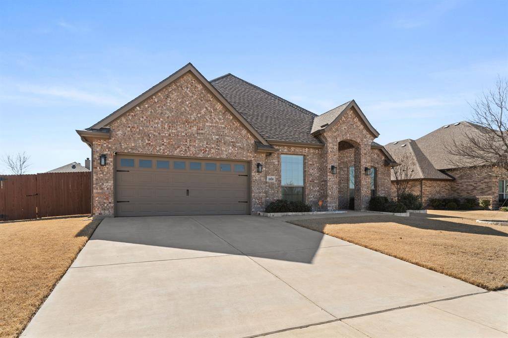 1858 Riviera Drive, Waxahachie, TX 75165