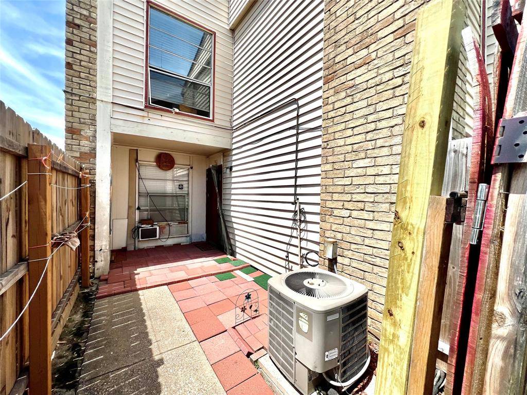 919 S WEATHERRED Drive #140, Richardson, TX 75080