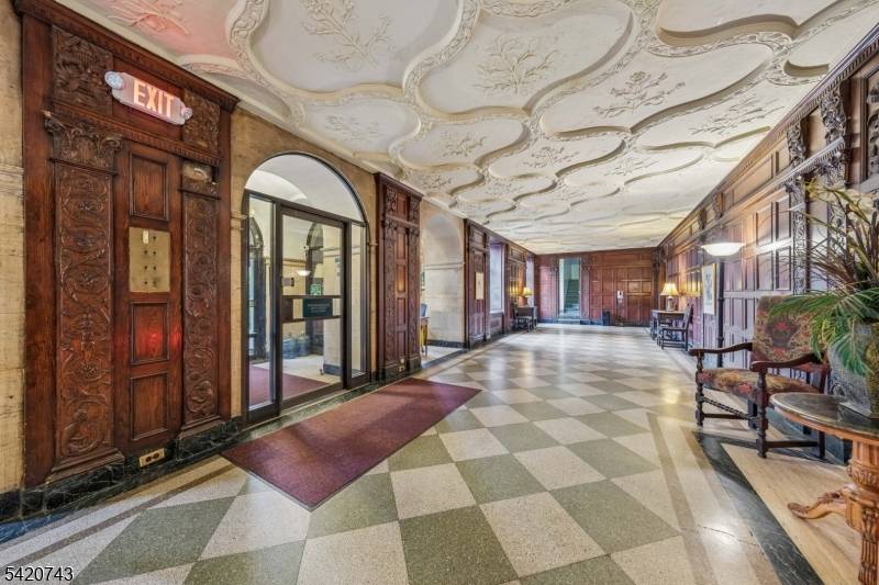 375 Mt Prospect Ave #6DW, Newark City, NJ 07104