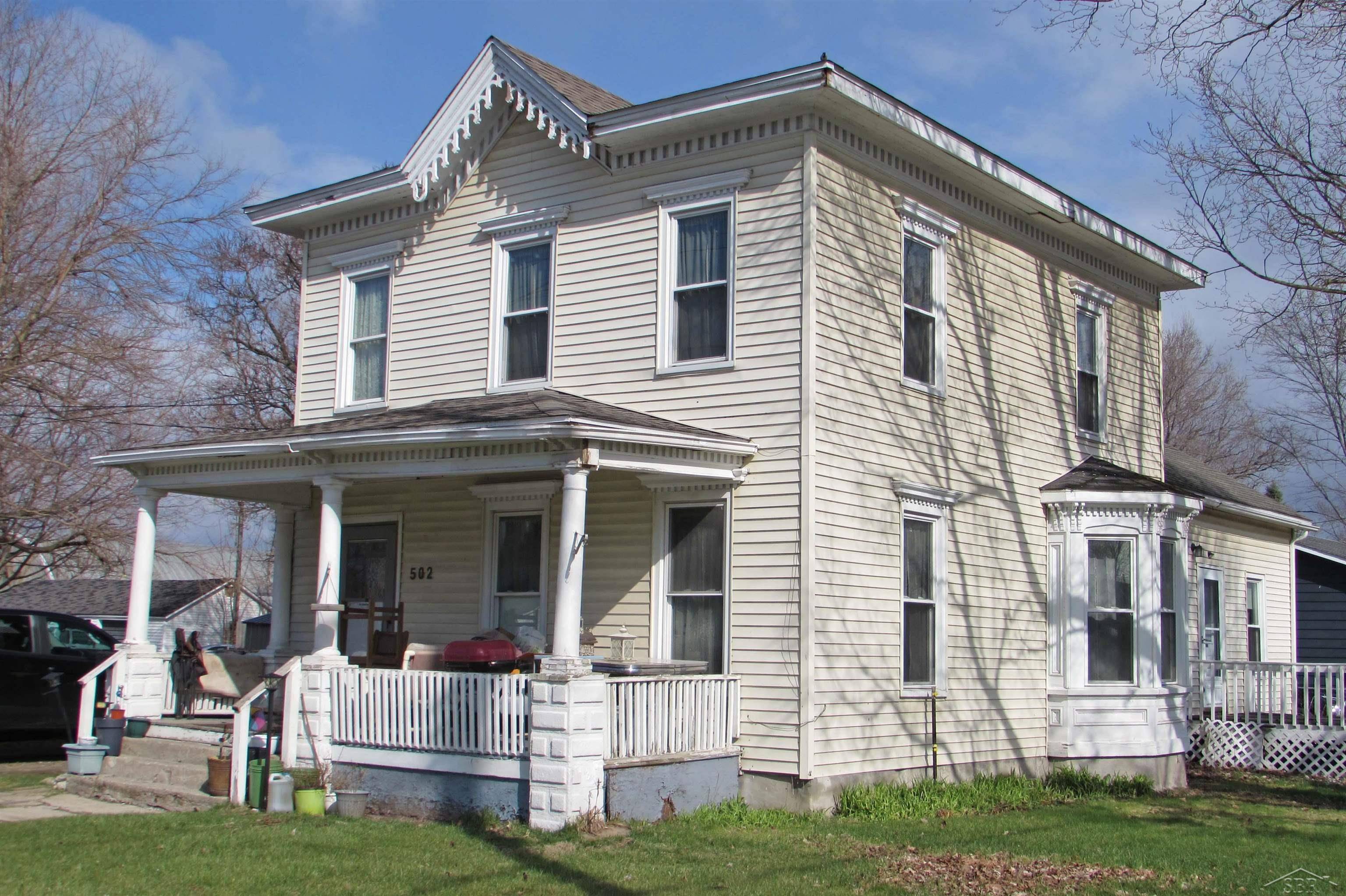 307 N Line ST, Chesaning, MI 48616