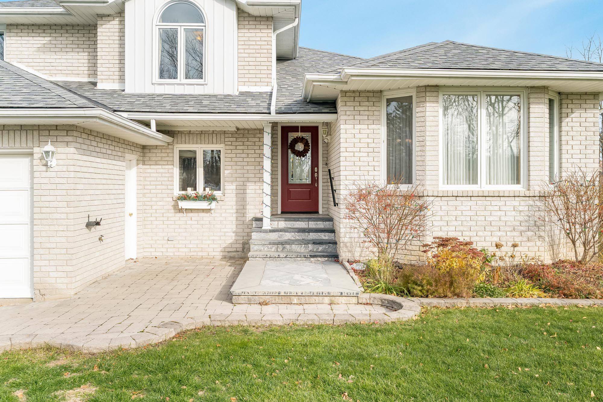 108 Sixth ST, Brock, ON L0K 1A0