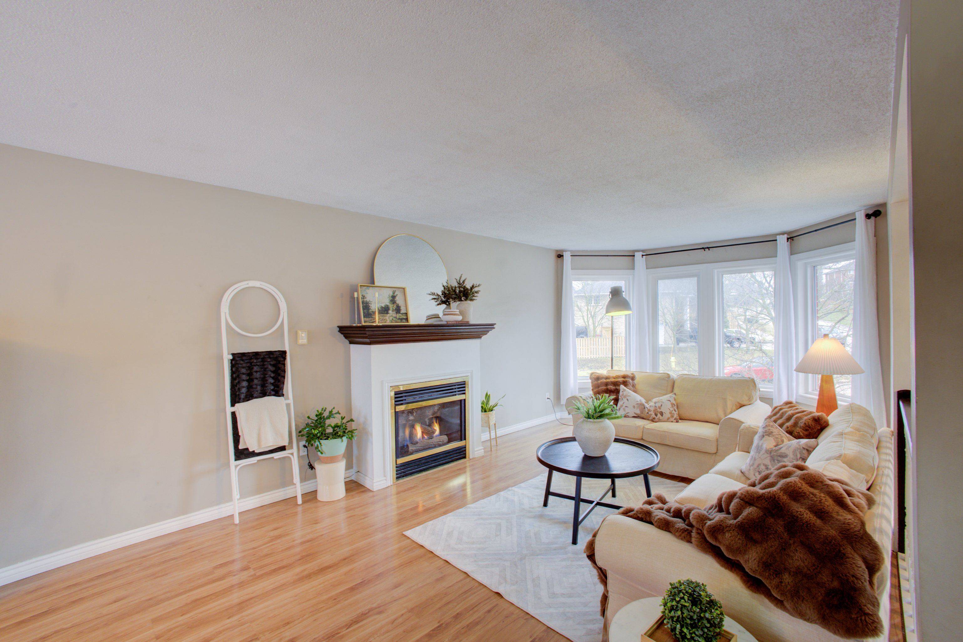 11 Bonniewood DR, Mapleton, ON N0G 1P0