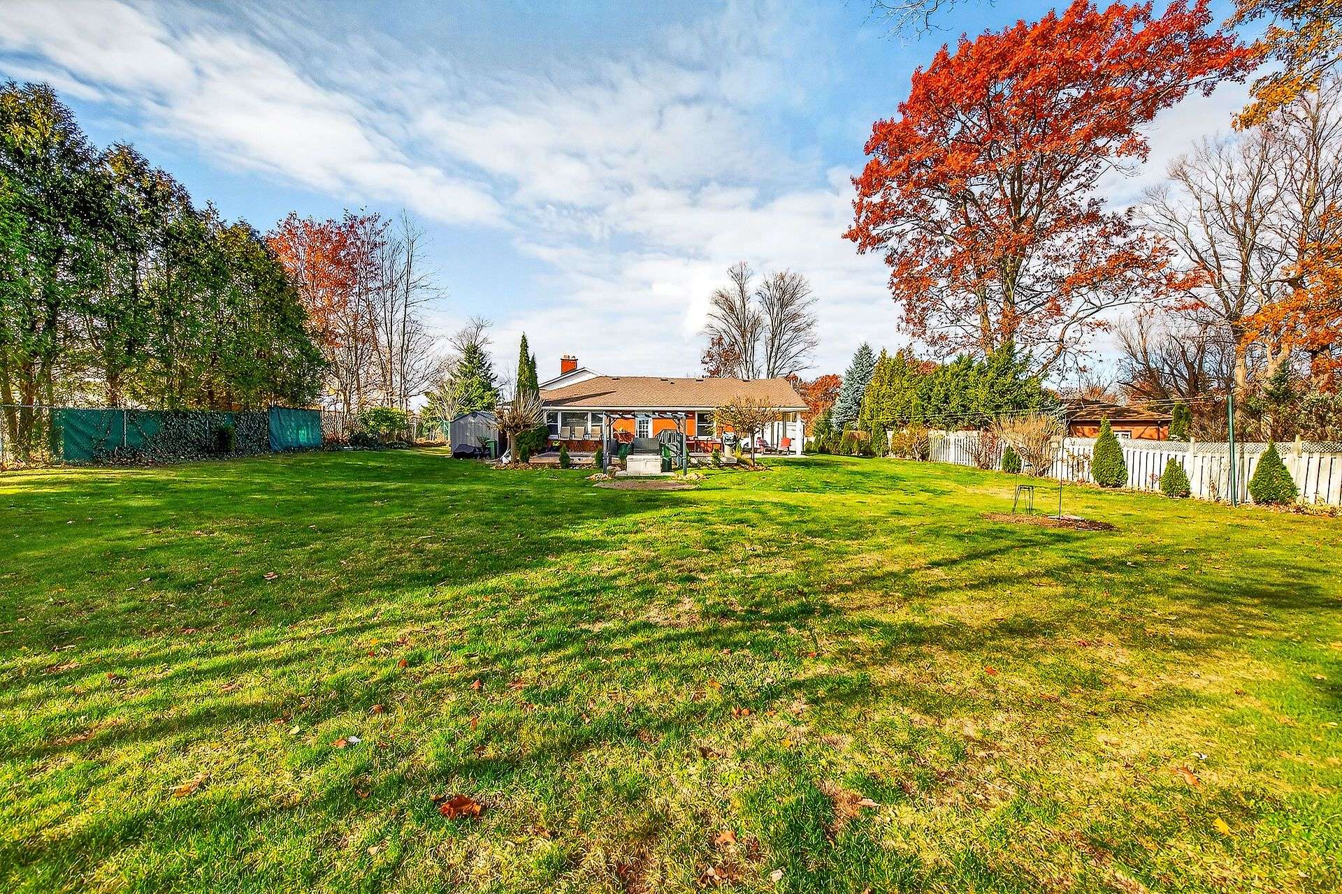 1597 Trinity Church RD, Hamilton, ON L0R 1P0