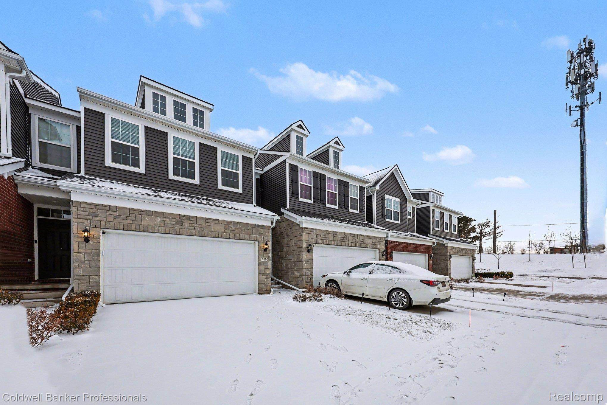 4883 Broomfield WAY, Orion Charter Township, MI 48359