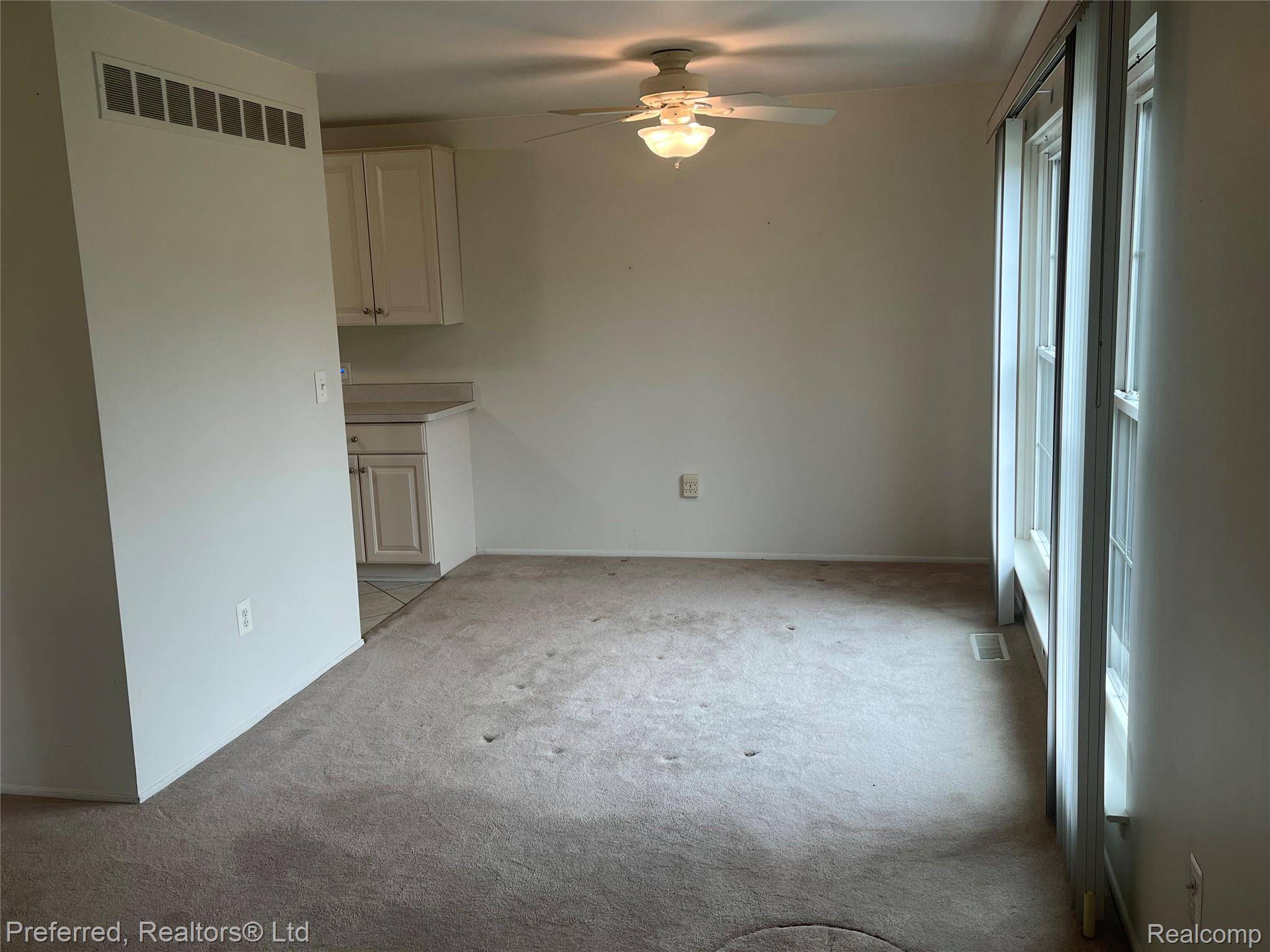 40592 Newport DR #125, Plymouth Charter Township, MI 48170