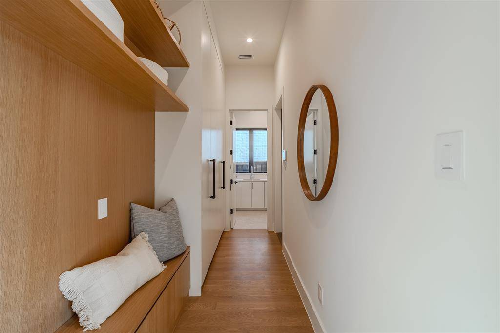 7319 Casa Loma Avenue, Dallas, TX 75214