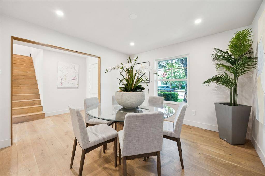 3145 Darvany Drive, Dallas, TX 75220