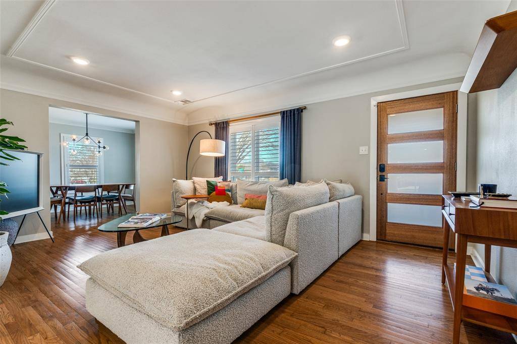 4245 Concho Street, Dallas, TX 75206