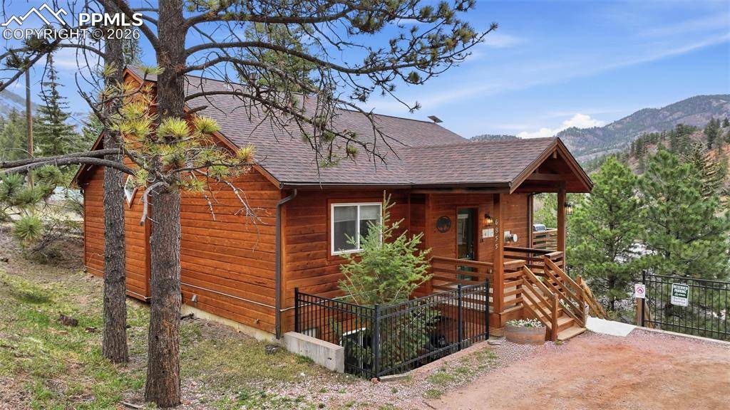 6855 Howard ST, Green Mountain Falls, CO 80819