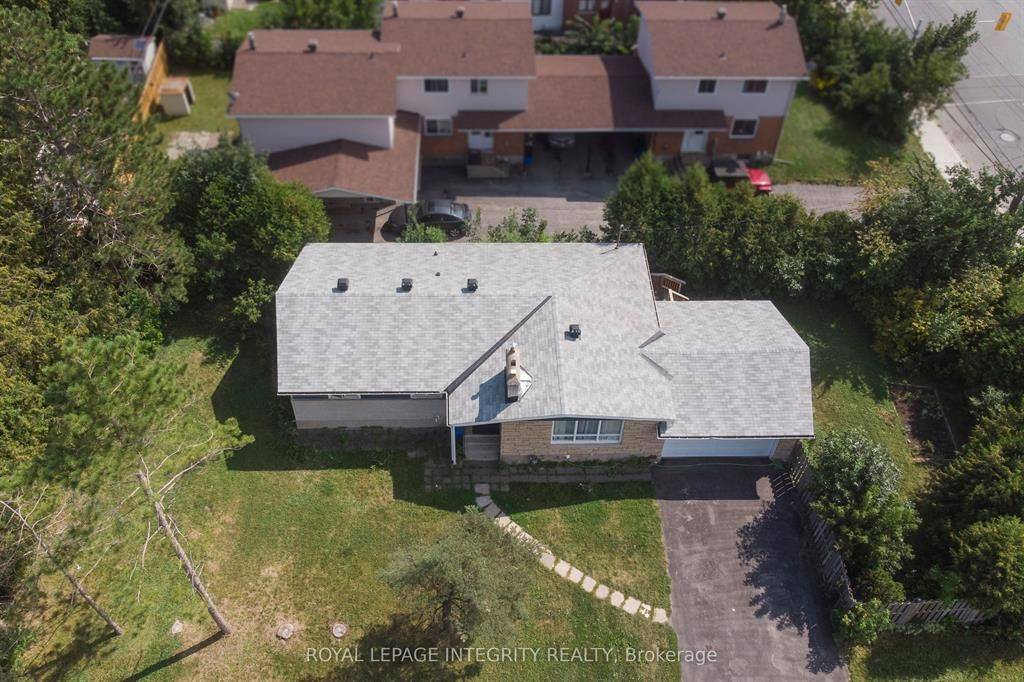 1152 Tawney RD, Elmvale Acres And Area, ON K1G 1B6