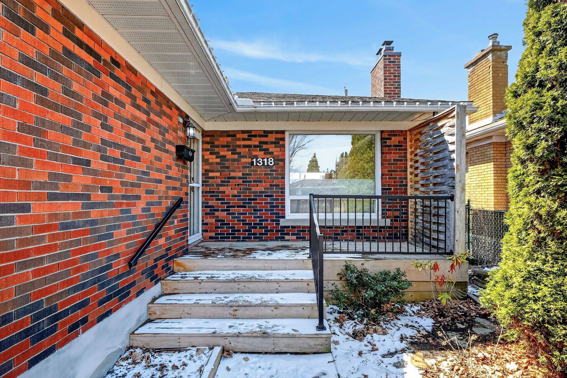 1318 Albany DR, Belair Park - Copeland Park And Area, ON K2C 2L9