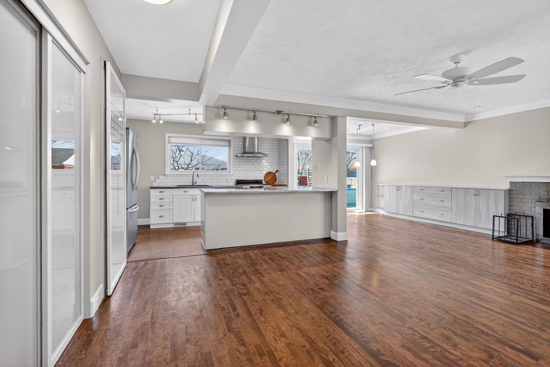 1318 Albany DR, Belair Park - Copeland Park And Area, ON K2C 2L9