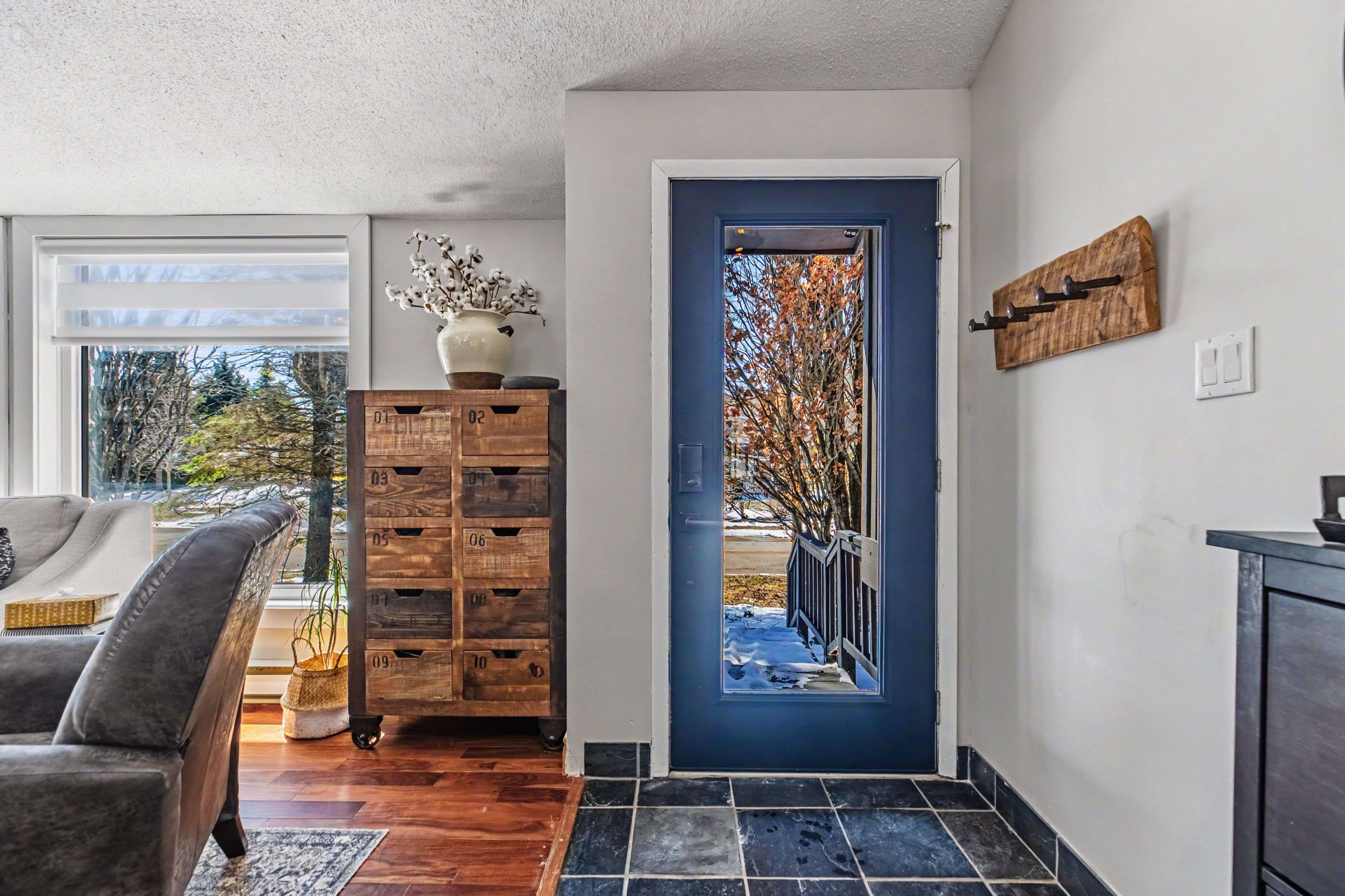 1 Armstrong CRES, Grey Highlands, ON N0C 1H0