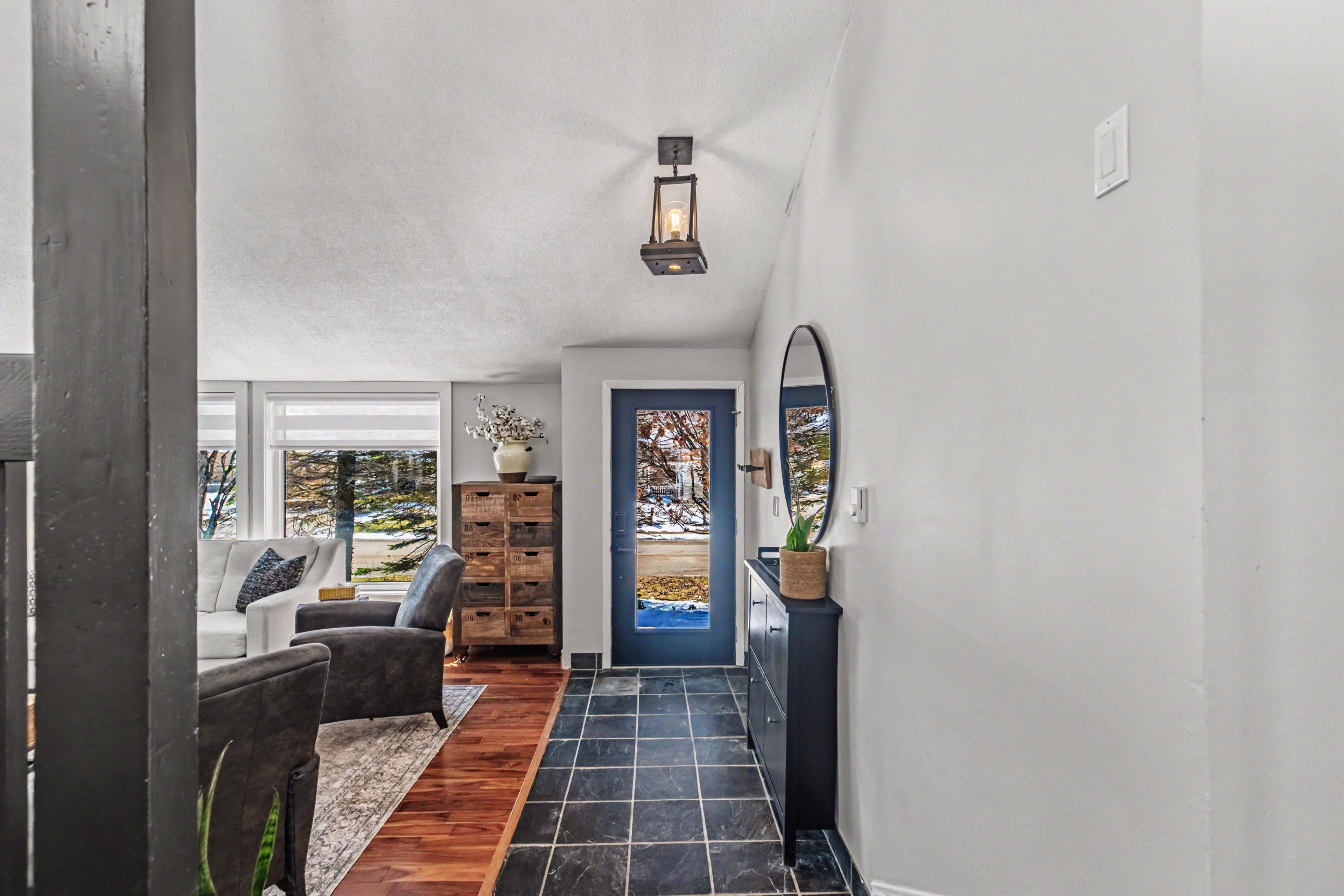 1 Armstrong CRES, Grey Highlands, ON N0C 1H0