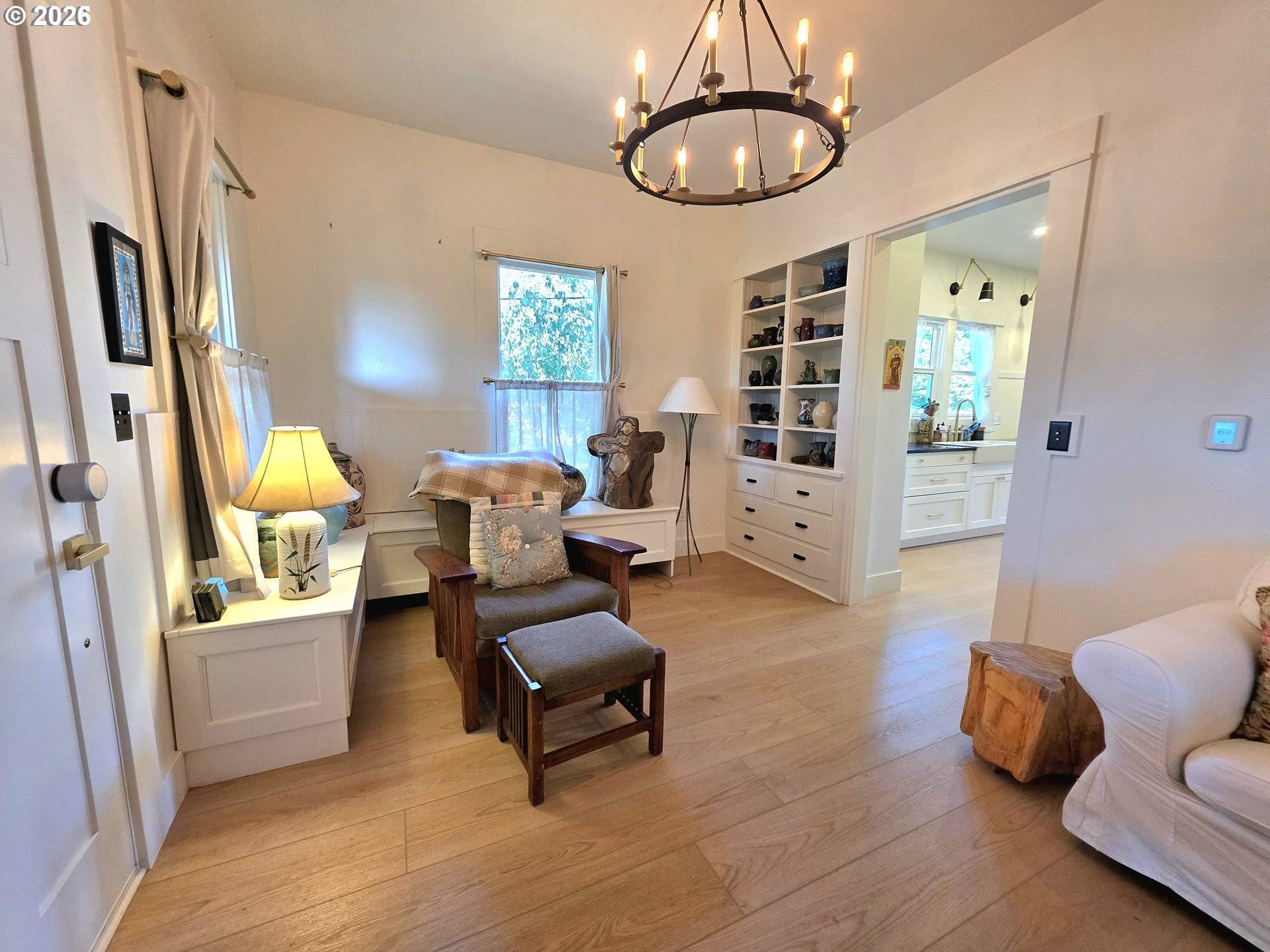 296 N 4TH ST, St Helens, OR 97051