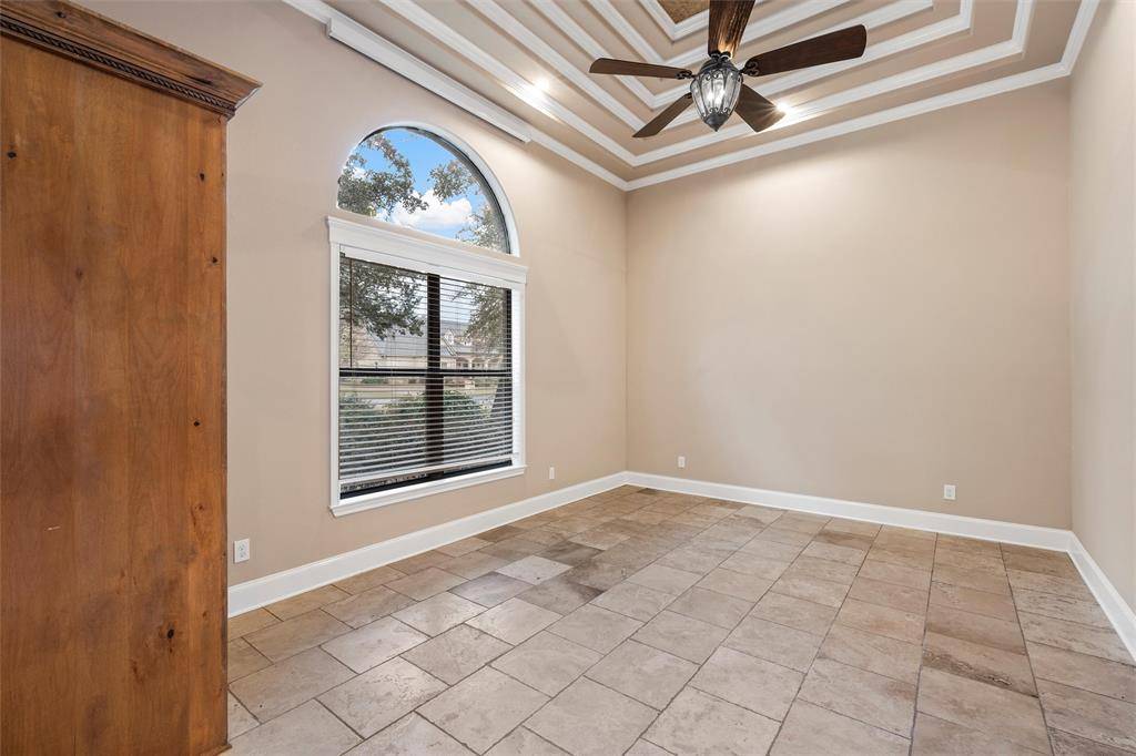 8460 Spicewood Springs Road, China Spring, TX 76633