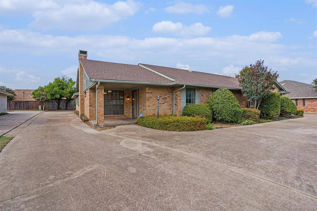 5118 Ledgestone Drive, Fort Worth, TX 76132