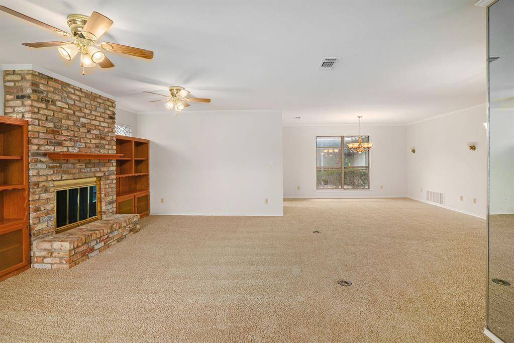 5118 Ledgestone Drive, Fort Worth, TX 76132