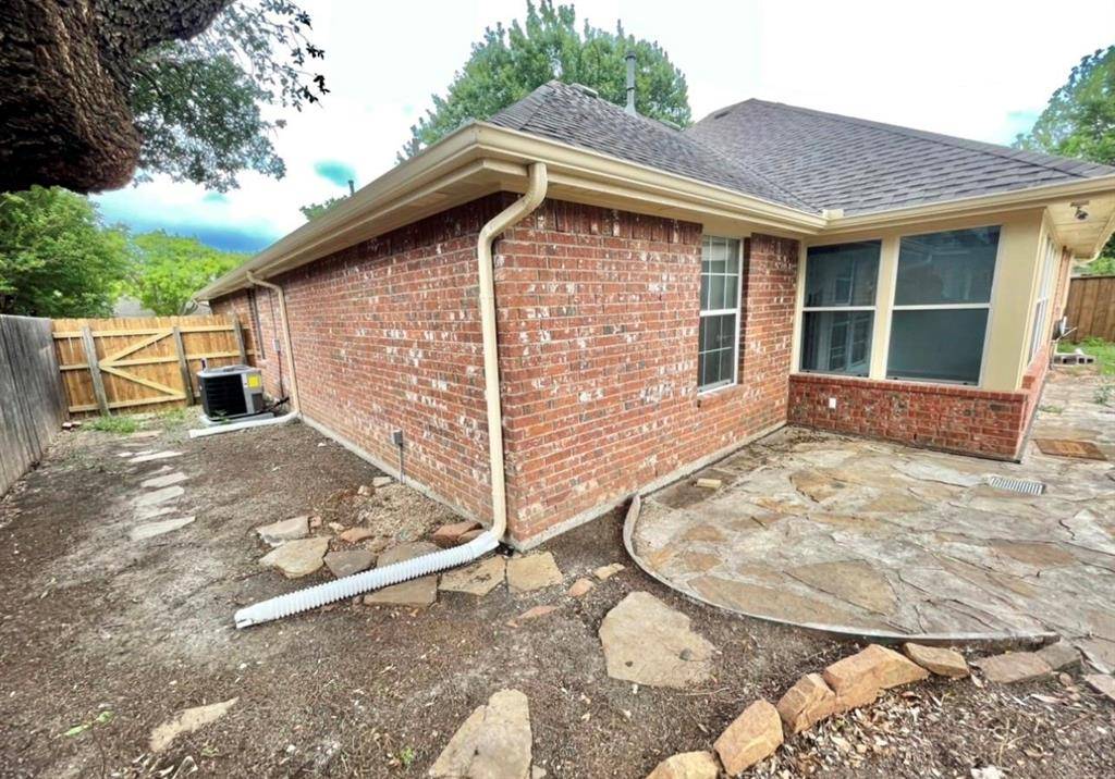 621 Tulane Drive, Waxahachie, TX 75165