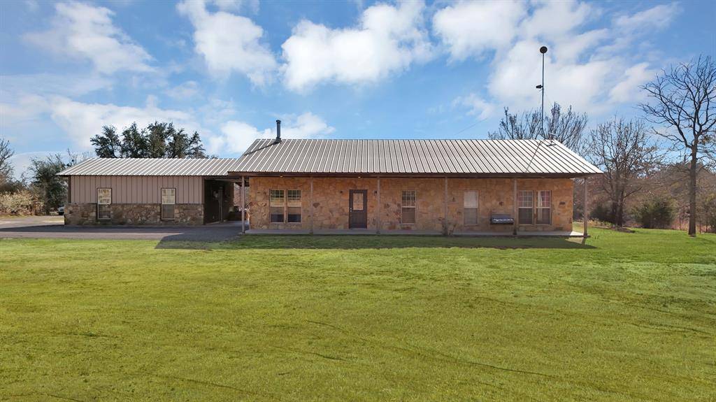 151 Roble Court, Weatherford, TX 76088