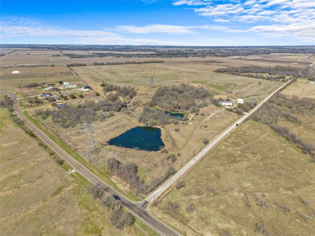 173 Almand Road, Palmer, TX 75152