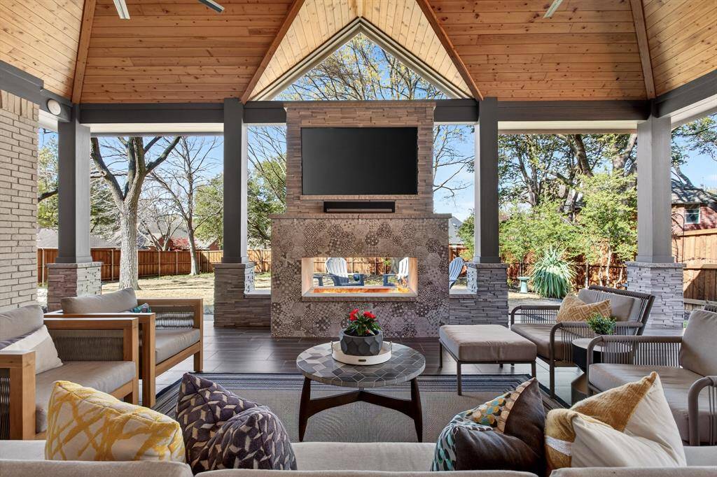 1416 Doubletree Trail, Flower Mound, TX 75028