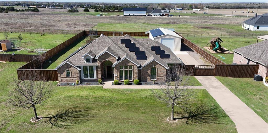 118 Chazlynn Court, Waxahachie, TX 75165