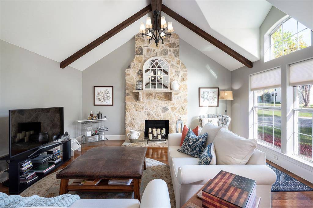 4623 W Amherst Avenue, Dallas, TX 75209