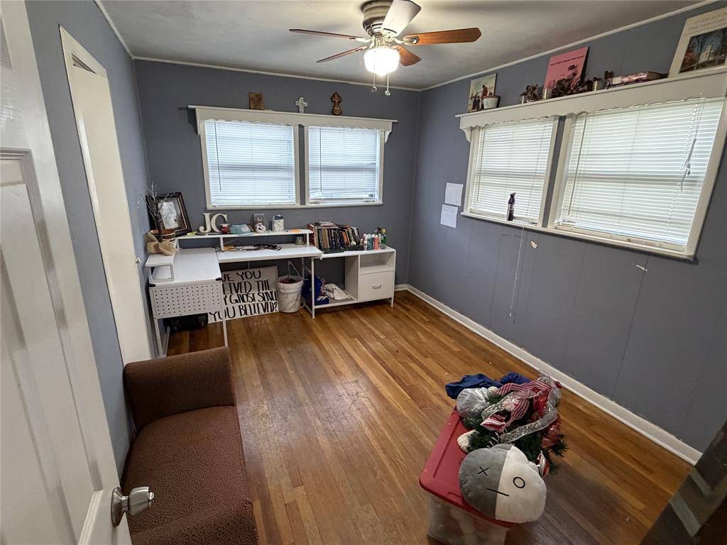 204 Bluffview Drive, Brownwood, TX 76801