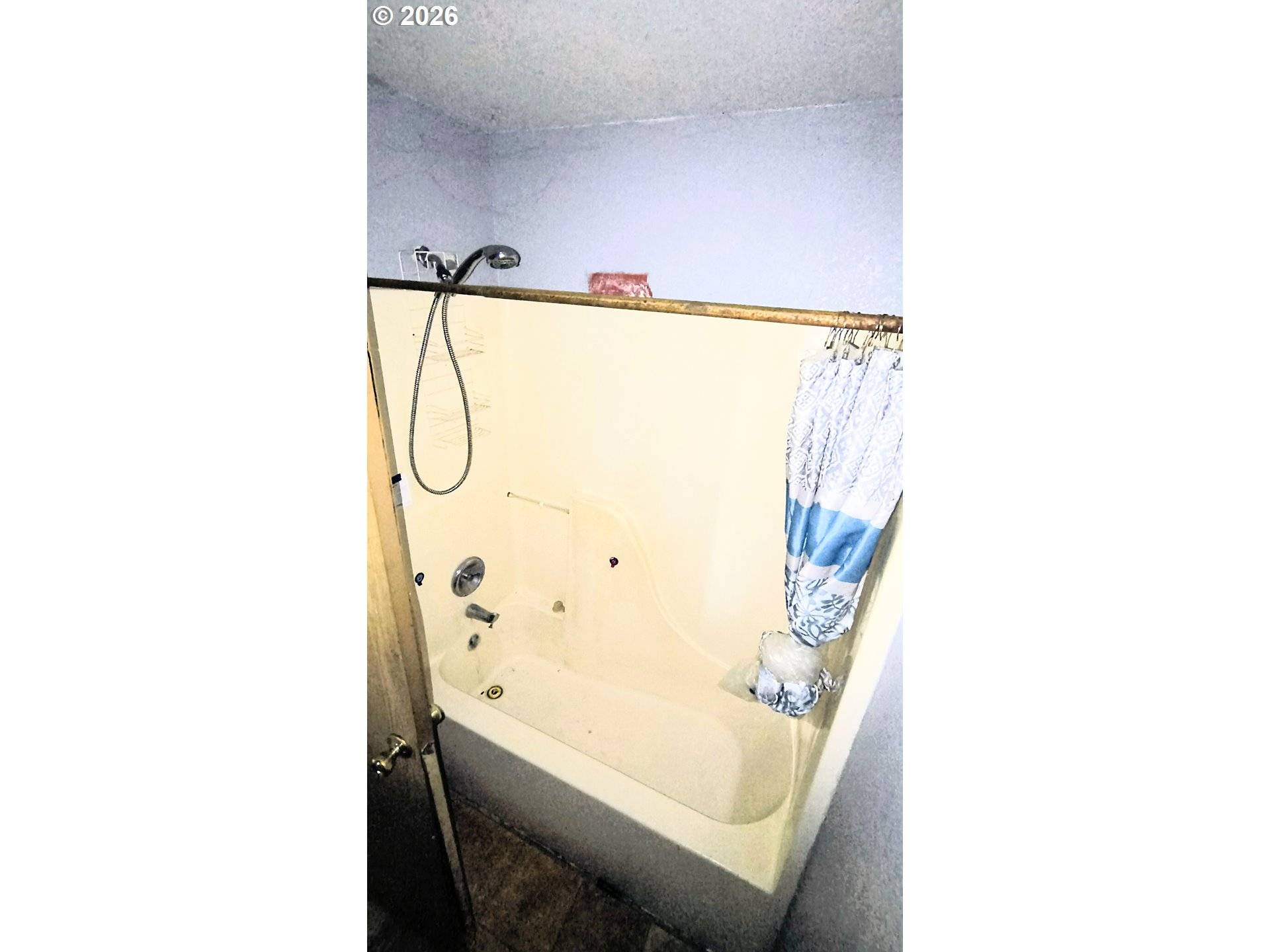 214 VALLEY CT, Sutherlin, OR 97479