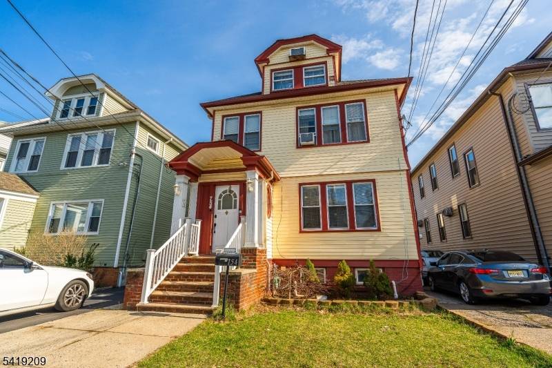 752-754 Eaton St, Elizabeth City, NJ 07202