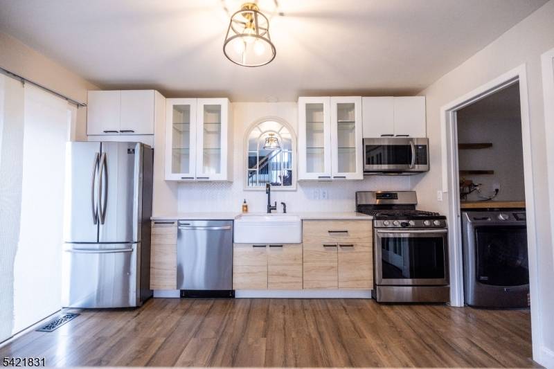 25 Bloomingdale Dr #2C, Hillsborough Twp., NJ 08844