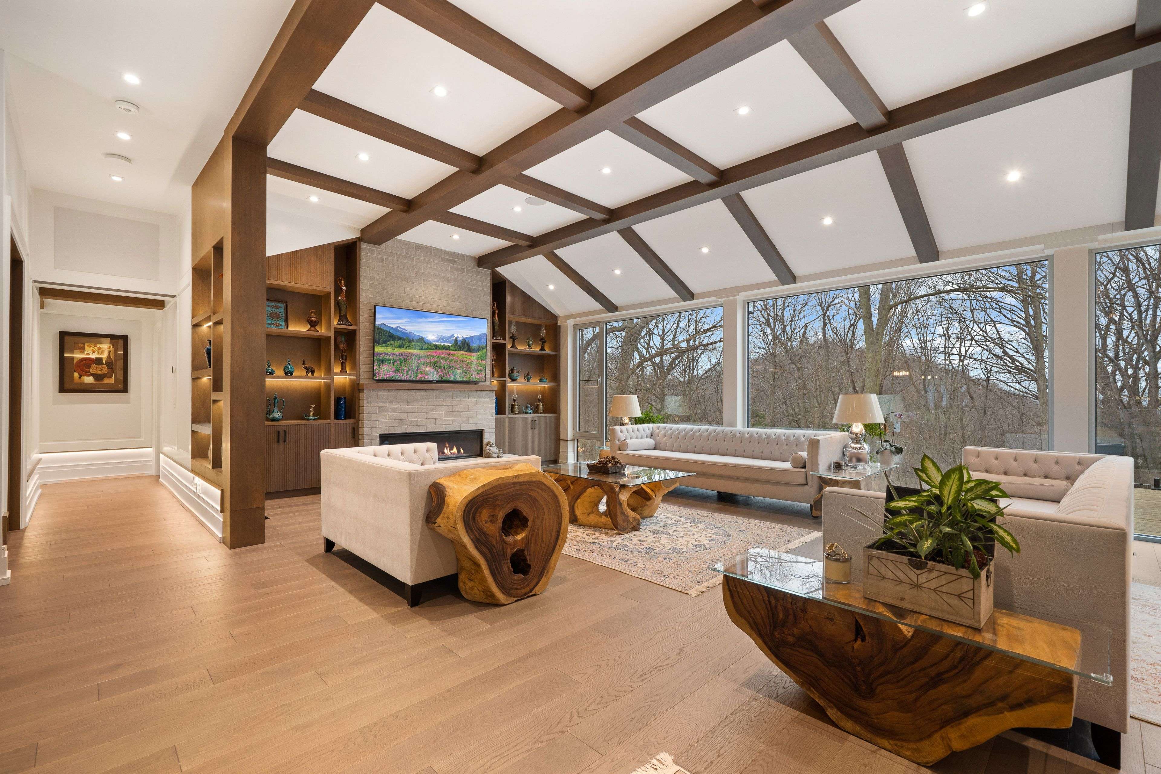 140 Sandringham DR, Toronto C07, ON M3H 1E3