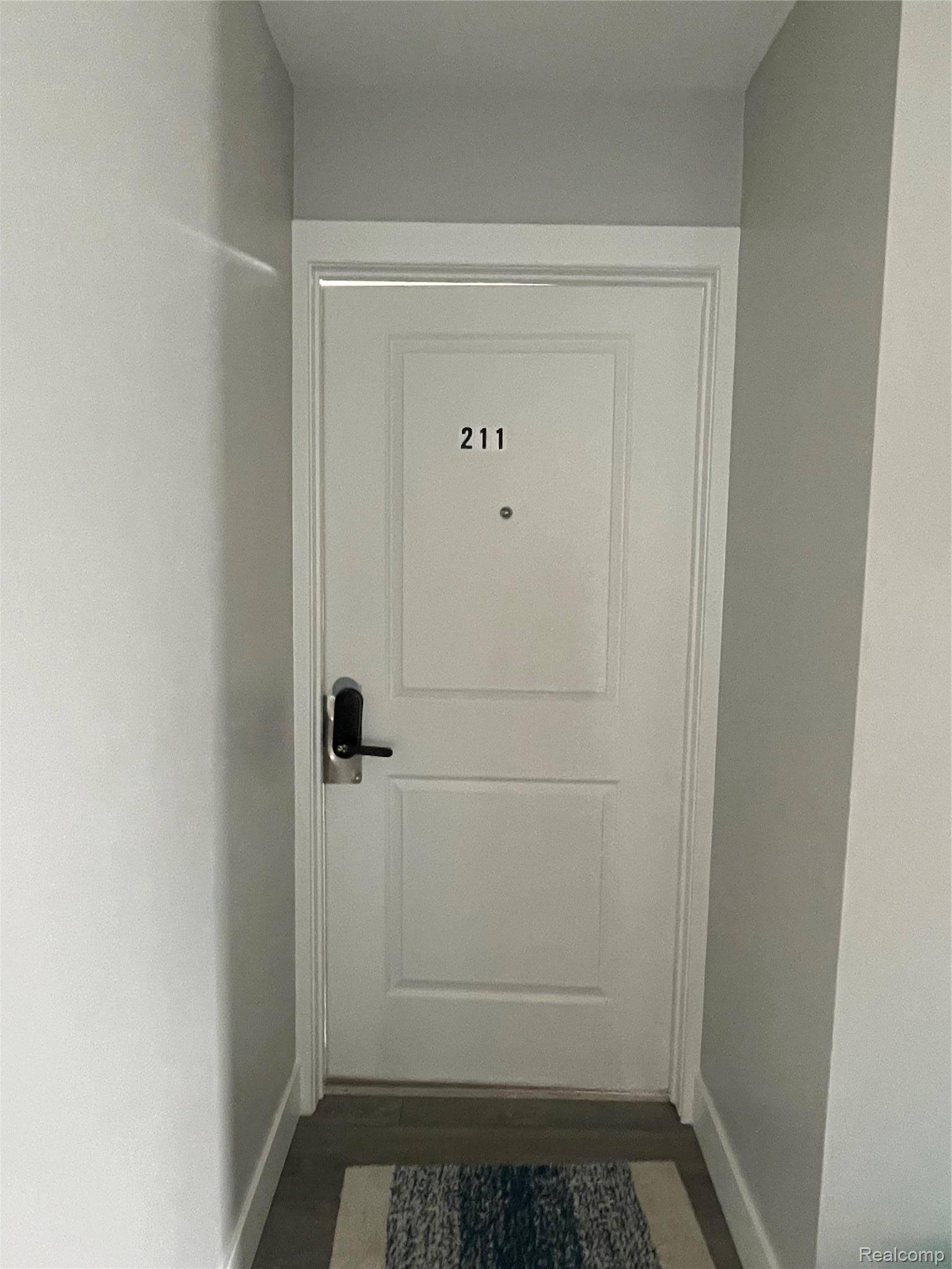 22148 Dante ST #211, Oak Park, MI 48237