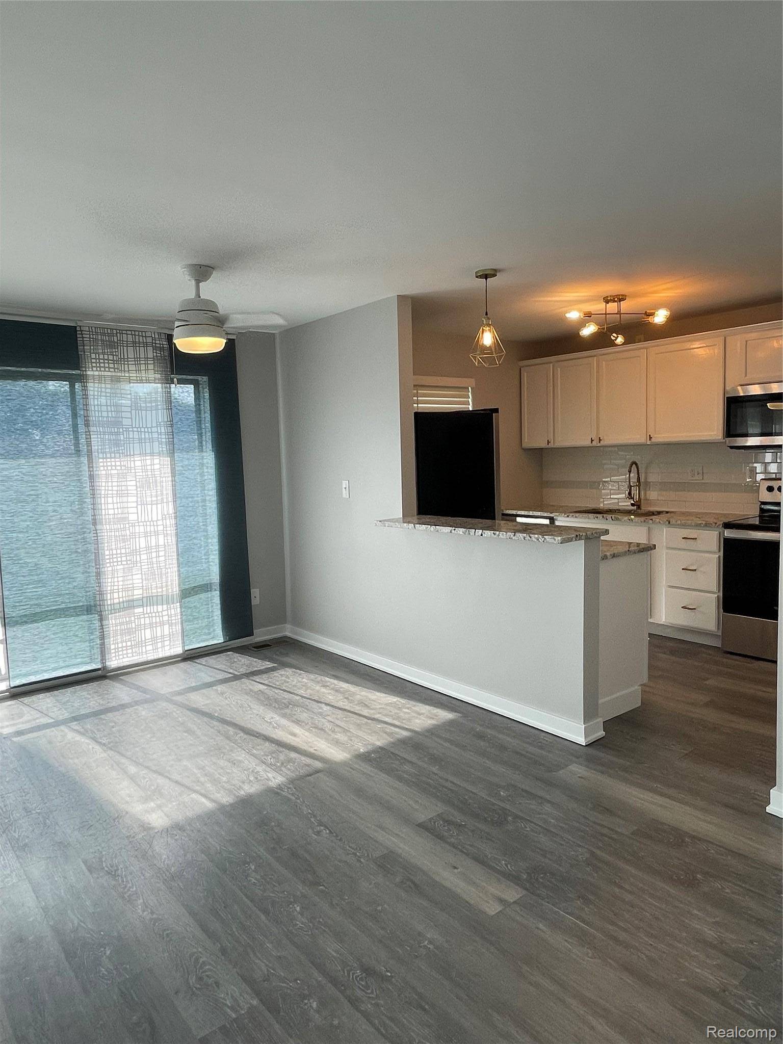 22148 Dante ST #212, Oak Park, MI 48237