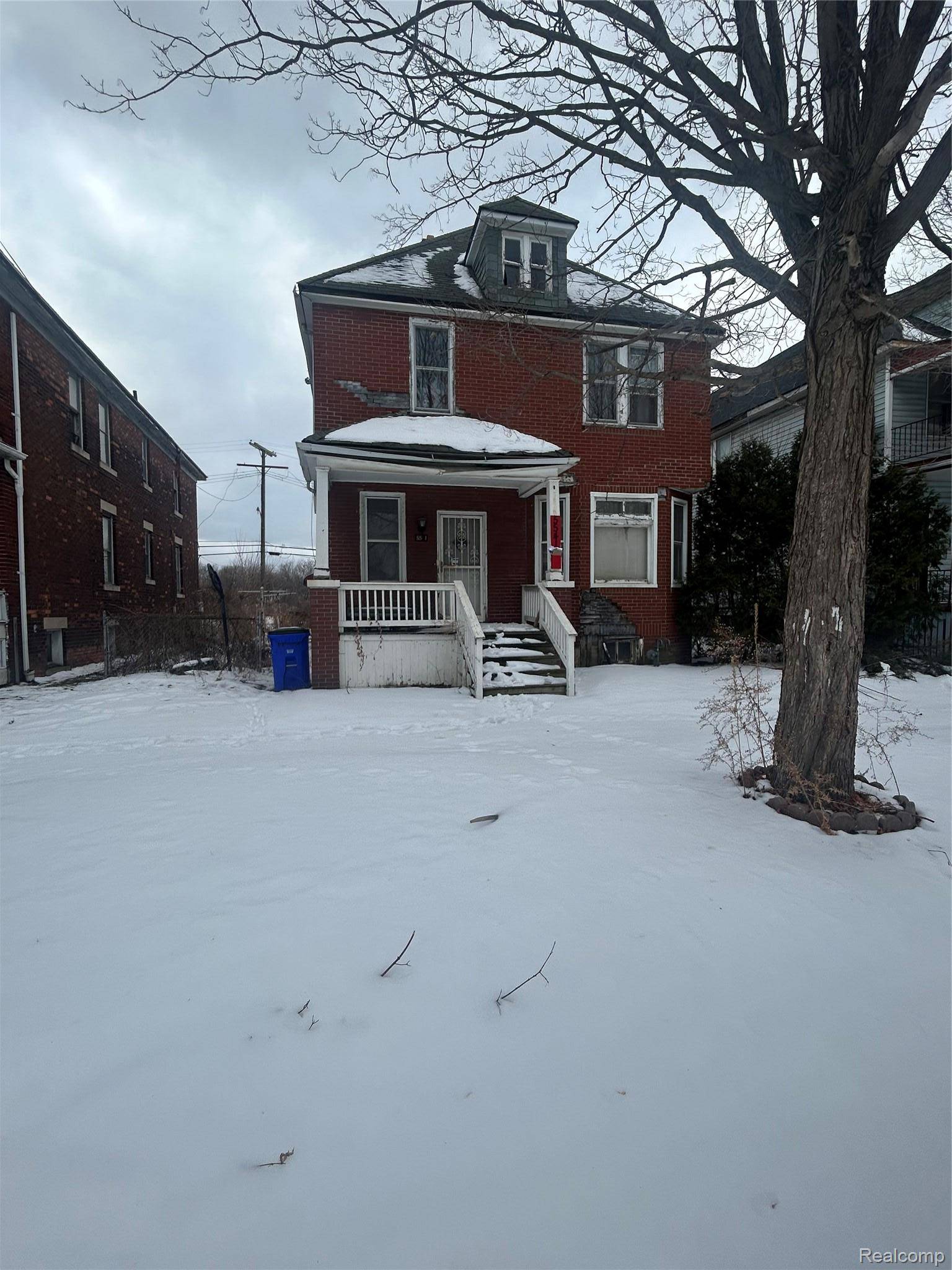 5541 Field ST, Detroit, MI 48213