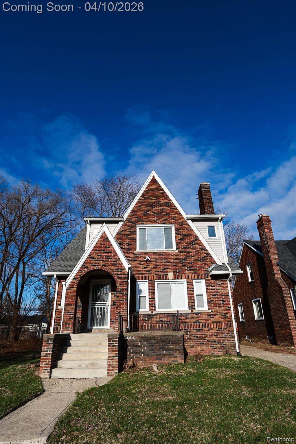 11733 Meyers RD, Detroit, MI 48227