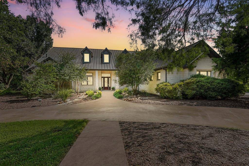 2300 Jessica Drive, Mansfield, TX 76063