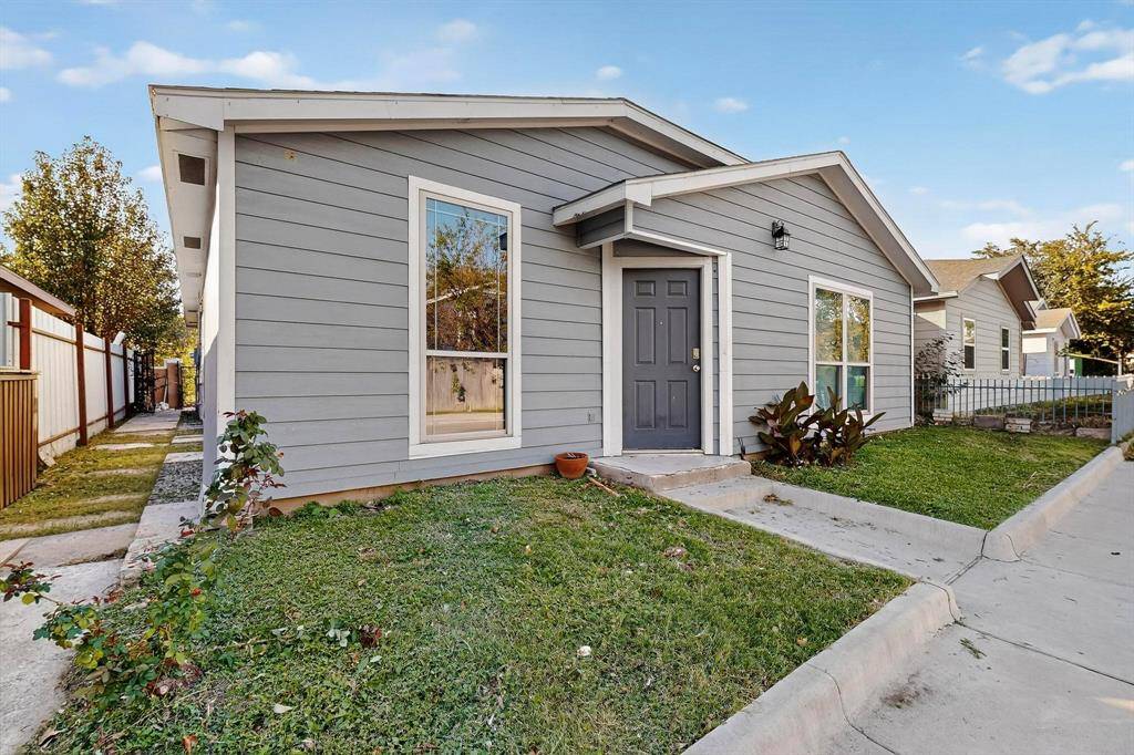 2007 Red Cloud Drive, Dallas, TX 75217