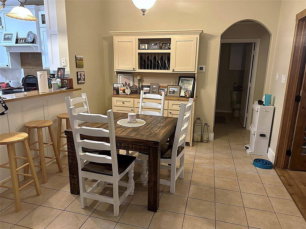 2712 Claydon Drive, Denton, TX 76207